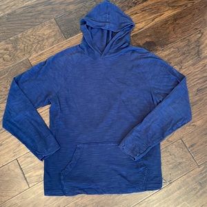 Men’s Gap t shirt pullover